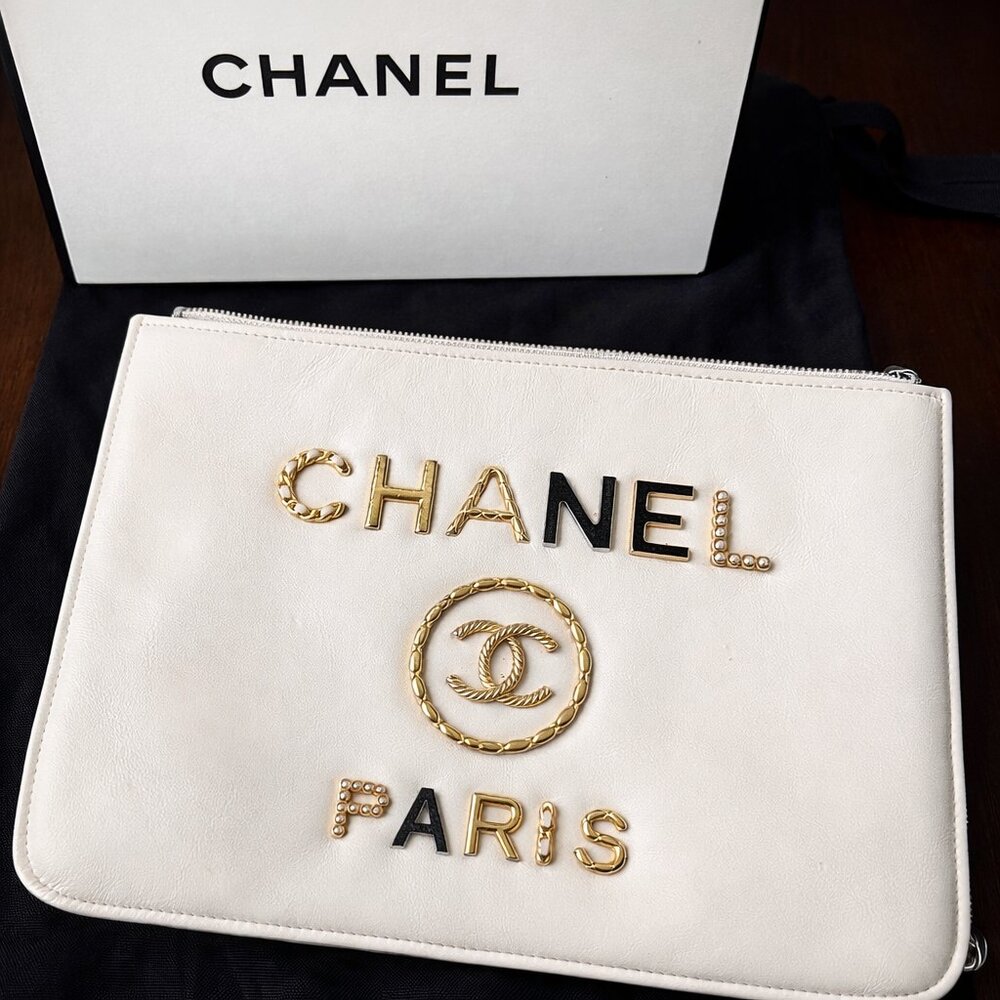 Chanel Paris Logo Leather Zip Pouch Clutch – White, Gold Hardware | Full Set